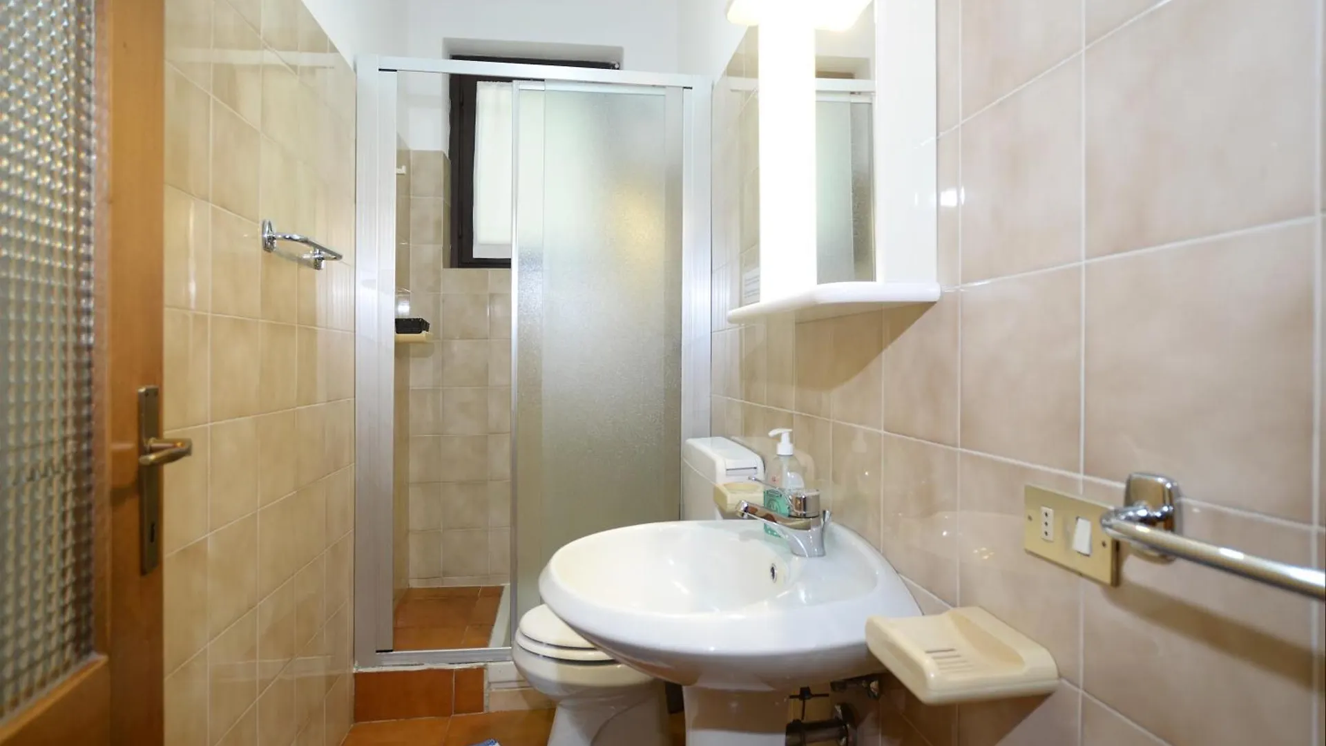 Oasi E Relax - Happy Rentals Colico 0*,  Włochy